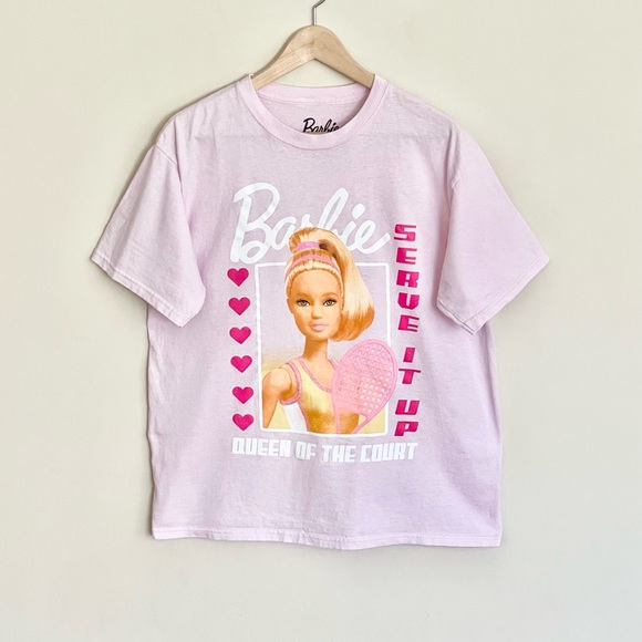 NEW Barbie Tennis Serve It Up Queen Of The Court Pink T Shirt Adult size Large - Picture 2 of 6